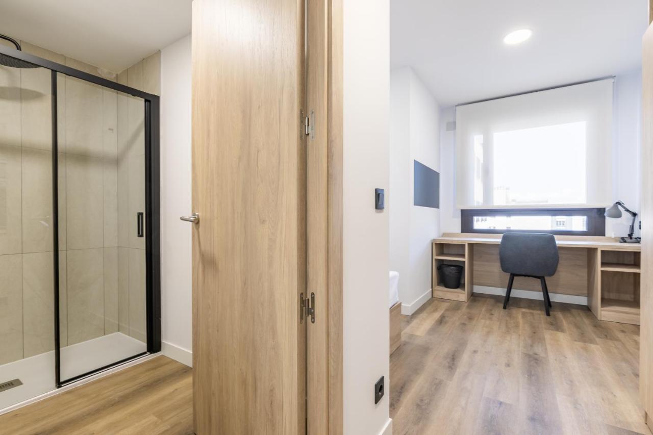 Micampus Xaudaro Student Residence Madrid Exterior foto