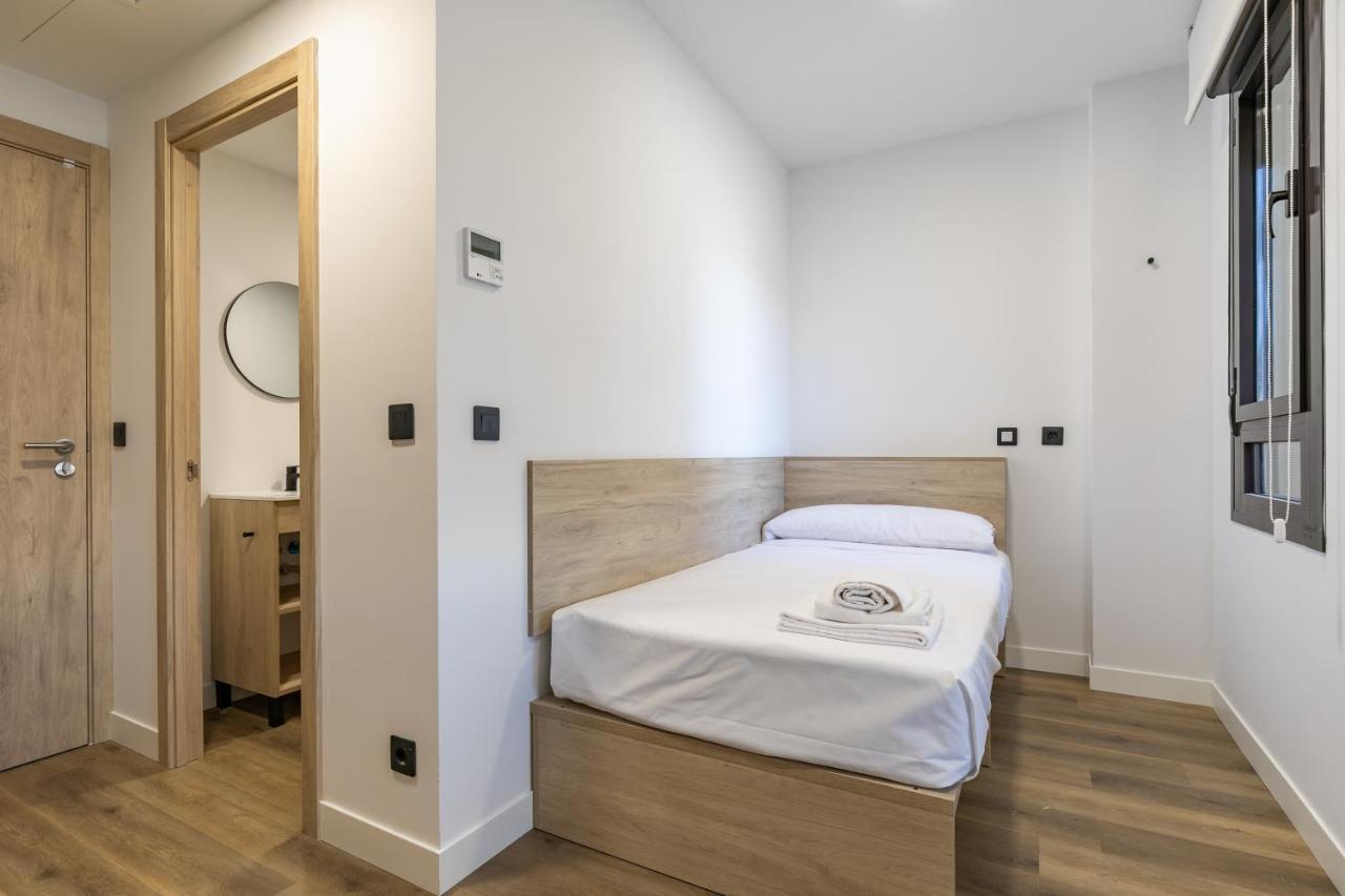 Micampus Xaudaro Student Residence Madrid Exterior foto