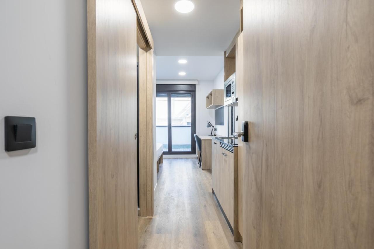 Micampus Xaudaro Student Residence Madrid Exterior foto
