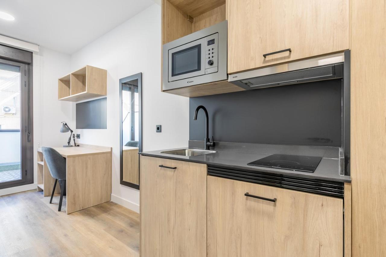 Micampus Xaudaro Student Residence Madrid Exterior foto